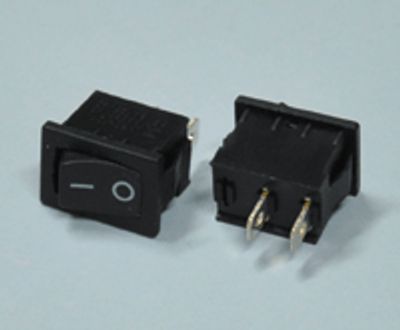 Keinuvipukytkin 6A 1xON-OFF musta