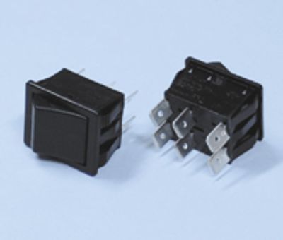 Keinuvipukytkin 16A 2xON-ON musta