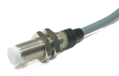 Induktiivinen anturi kaapelilla M12 NPN 10-40Vdc avautuva 4mm (EI1204NPCSS) Induktiivinen anturi kaapelilla M12 NPN 10-40Vdc avautuva 4mm (EI1204NPCSS)