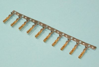 Kosketin naaras CH-liitinrunkoon kullattu