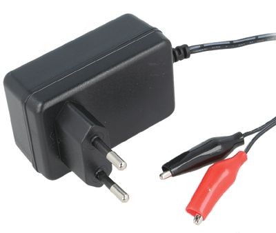 Automaattinen latauslaite 12V lyijyakuille 1,2A 16W