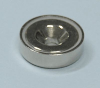 Kestomagneetti kiinnitysreiällä Neodymium N38 20x6,0mm
