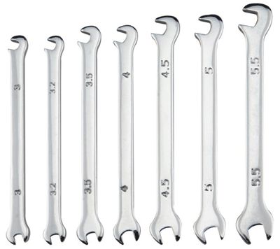 Kiintolenkkiavainsarja 7-osainen 3-5,5mm