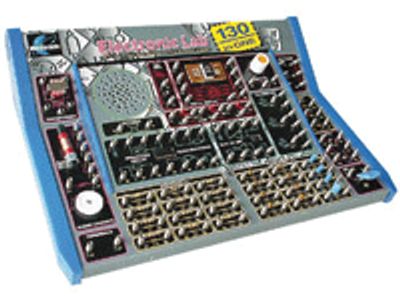 Elektroniikan kokeilusarja 130 kytkentää