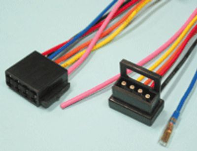 ISO-sovitusjohto MERCEDES 0,15m *