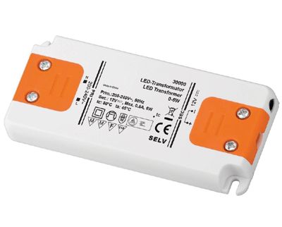 Hakkuriteholähde LED-valaisimille 12Vdc 6W