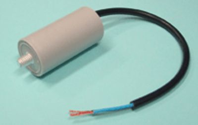 Moottorikondensaattori 3,5uF 425Vac M8