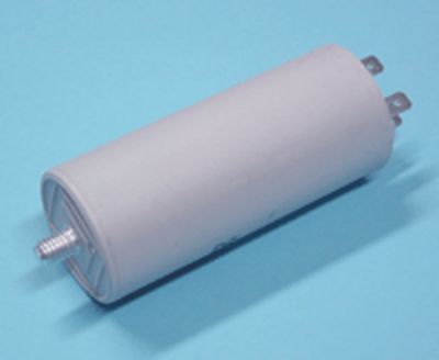Moottorikondensaattori 45uF 450Vac M8
