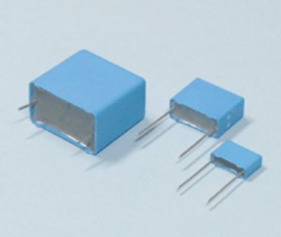 X2-suodinkondensaattori 68nF 300Vac R-15