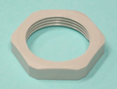 Vastamutteri, muovi M32