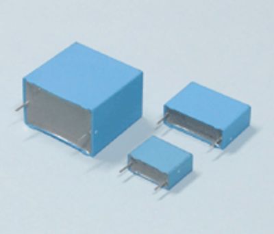 Polypropyleenikondensaattori 220nF 1000Vdc R-22,5