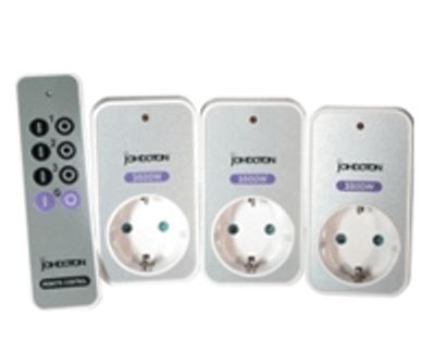 Kauko-ohjattava 3-osainen pistorasiakytkinsarja 3500W (Johdoton LC-sarja)