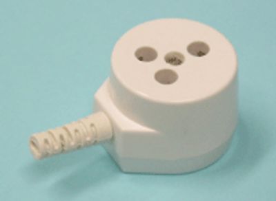 Puhelinjatkopistoke 3-nap. naaras