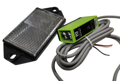 Optinen anturi kaapelilla NPN 12-24Vdc 1m peiliheijastus (BMIM-MDT) * Optinen anturi kaapelilla NPN 12-24Vdc 1m peiliheijastus (BMIM-MDT) *