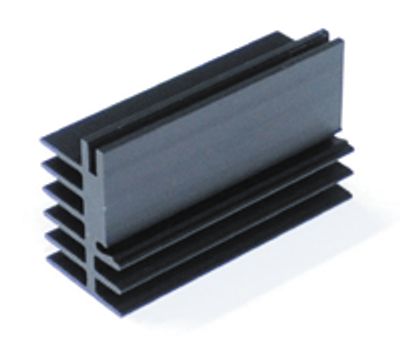 Jäähdytyslevy 3,5°K/W 75x45x30mm musta (SK481-75SA)