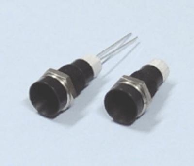 Asennuskaluste 5mm LEDille metalli/musta