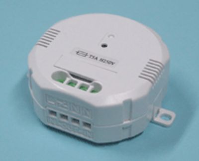 Kauko-ohjattava kytkin kojerasiaan 1000W (Johdoton LC-sarja) * Kauko-ohjattava kytkin kojerasiaan 1000W (Johdoton LC-sarja) *