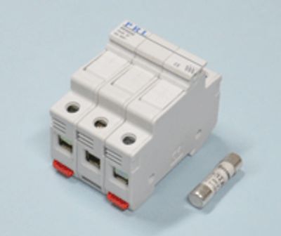 Sulakepesä DIN-kiskoon 3-osainen 10,3x38mm 32A